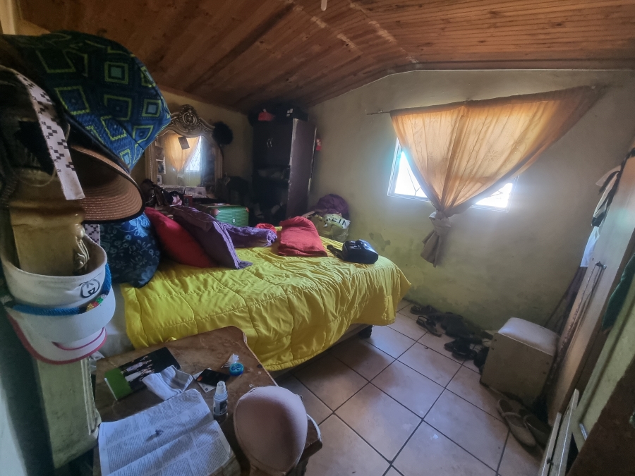 4 Bedroom Property for Sale in Kwanonqaba Western Cape